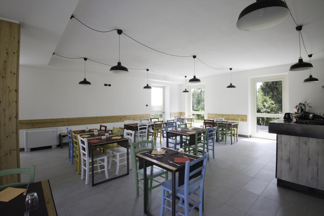 Cascina Monte Diviso Hostel Γκαλλαράτε Εξωτερικό φωτογραφία